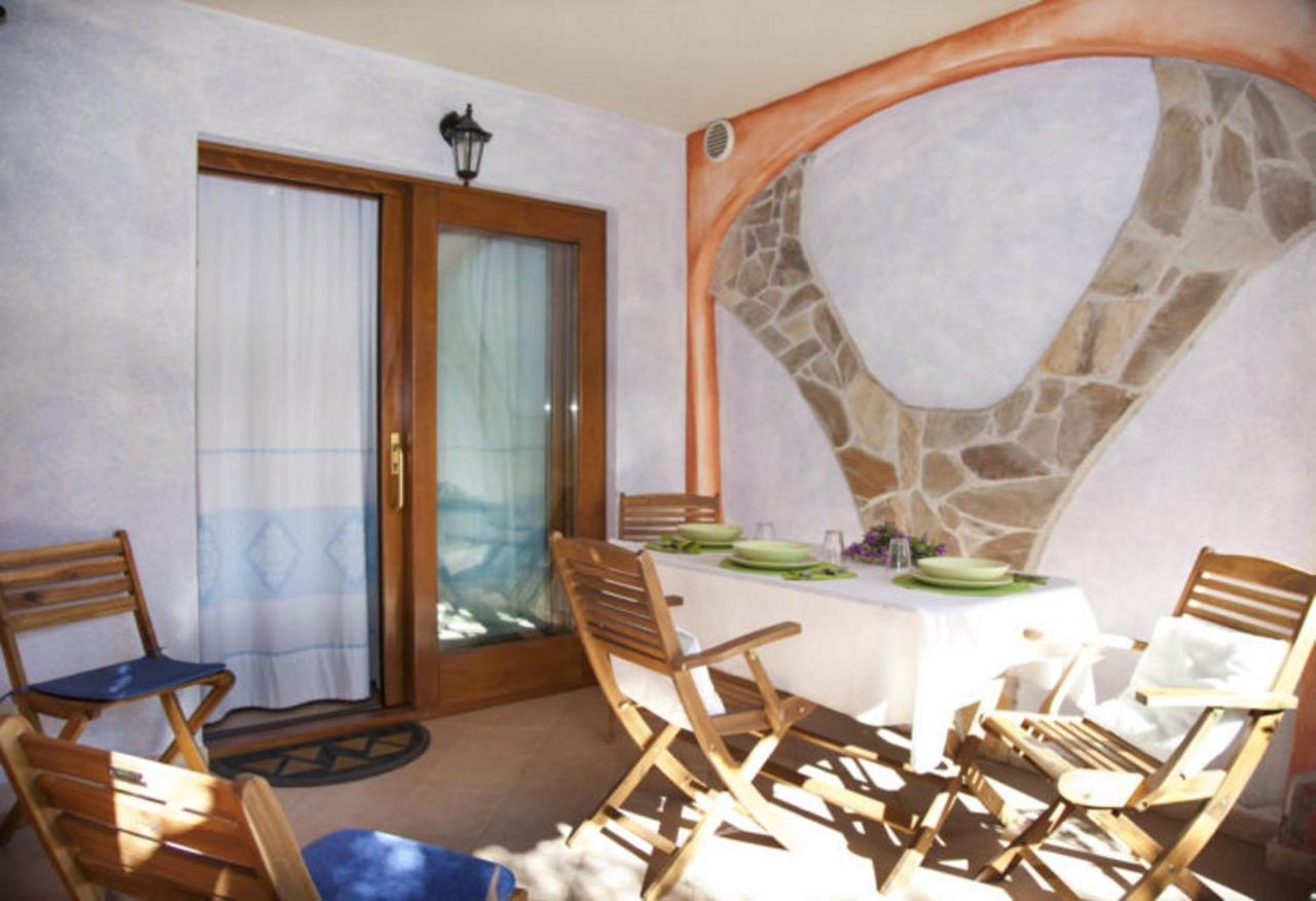 Apartamento Li Rocchi San Teodoro  Exterior foto